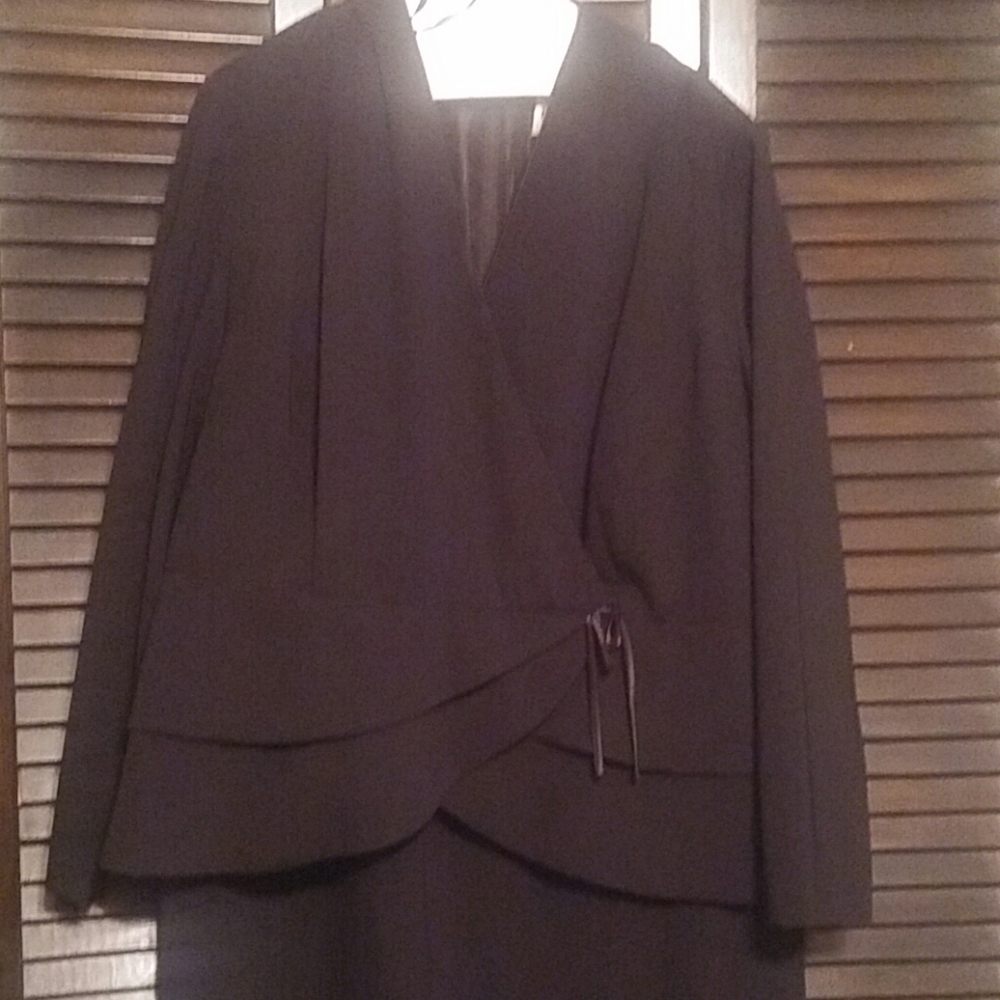 Classic black dress 18W by Danny & Nicole